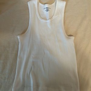 Brandy Melville cropped tank white tee casual